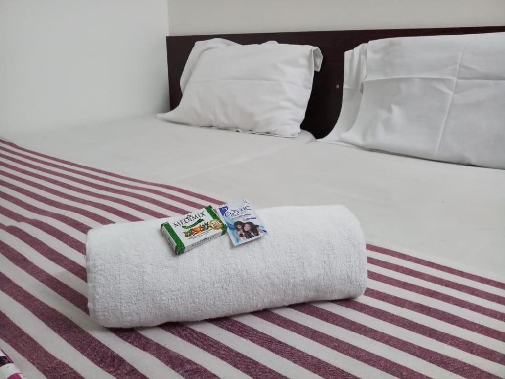 ホテルSri Kousthubham Residency ティルパティ エクステリア 写真
